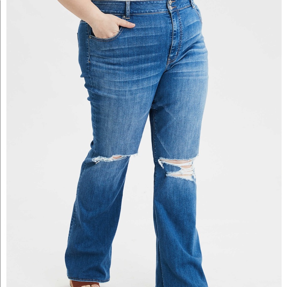 American Eagle High Rise Artist Flare 14 Short NWT